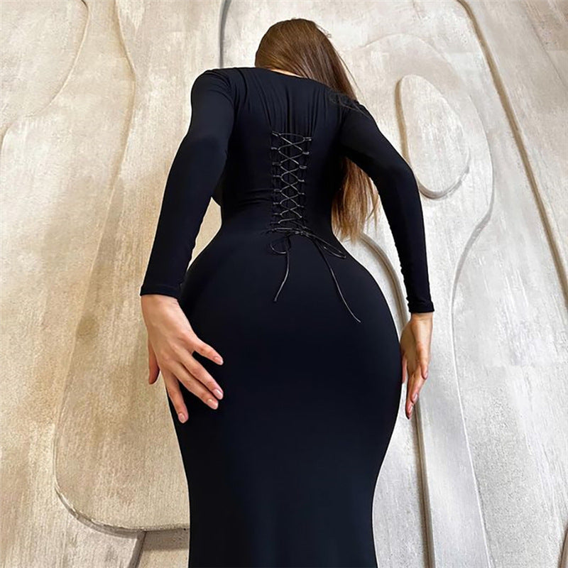 Victoria - Elegant bodycon maxikjole med lange ermer