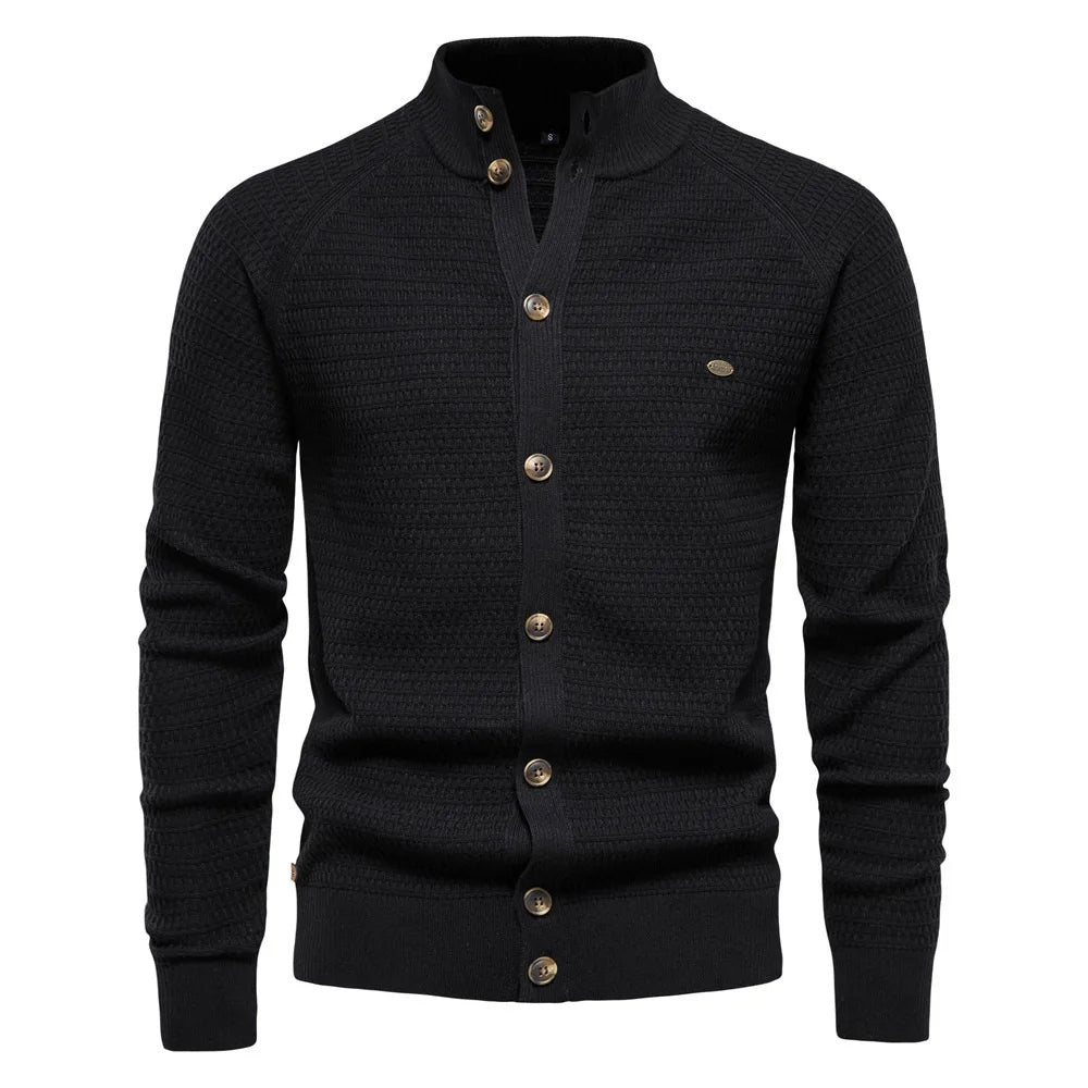 Matteo - Moderne strikket cardigan med knappestolpe